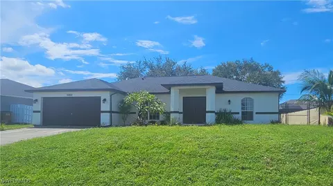 1506 NE 7th Ave, Cape Coral, FL 33909