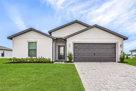 868 Gen D Macarthur Ave, Labelle, FL 33935