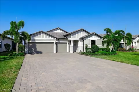 17453 Newberry Ln, Estero, FL 33928 photo 2