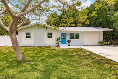 2350 Poinciana Blvd, Fort Myers, FL 33905