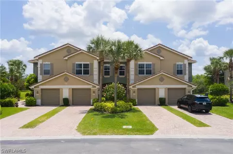 3210 Cottonwood Bnd #802, Fort Myers, FL 33905