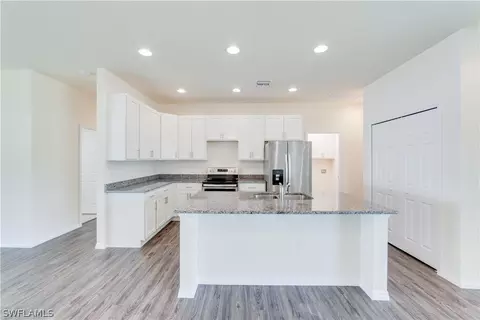 4536 Springview Cir, Labelle, FL 33935 photo 8