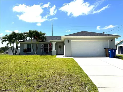 2909 1st St W, Lehigh Acres, FL 33971
