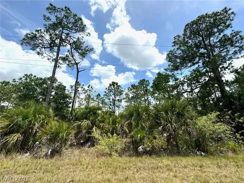 1832 Inspiration Ct, Lehigh Acres, FL 33972