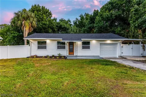 21 Blair St, North Fort Myers, FL 33903