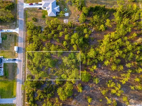 1004 Acacia Ave, Lehigh Acres, FL 33972