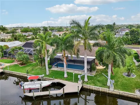 118 SE 38th Ter, Cape Coral, FL 33904