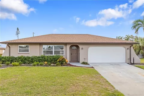 924 SE 21st Ter, Cape Coral, FL 33990