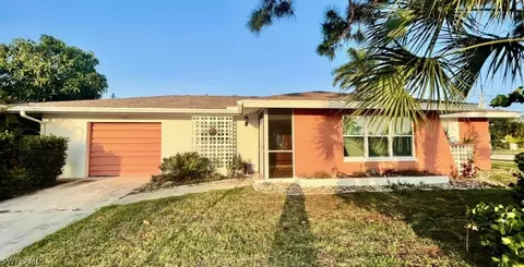 3611 SE 8th Pl, Cape Coral, FL 33904