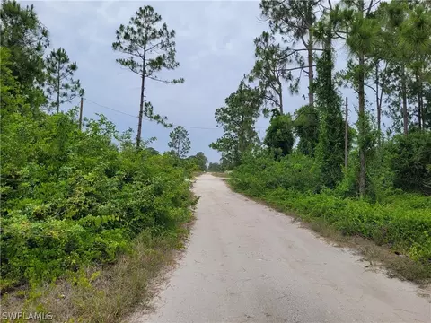7861 8th Pl, Labelle, FL 33935 photo 3