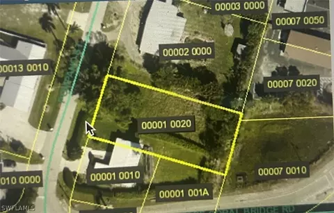 6081 Pompano St, Fort Myers, FL 33919