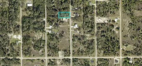 1915 Johns Ave, Lehigh Acres, FL 33972
