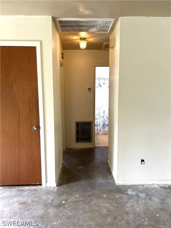  857 Polk St, Fort Myers, FL 33916 photo 14