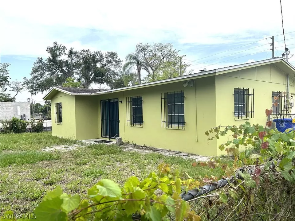 857 Polk St, Fort Myers, FL 33916 photo 19