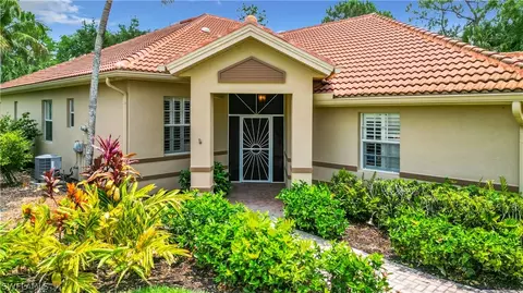 3666 Periwinkle Way #1-21, Naples, FL 34114