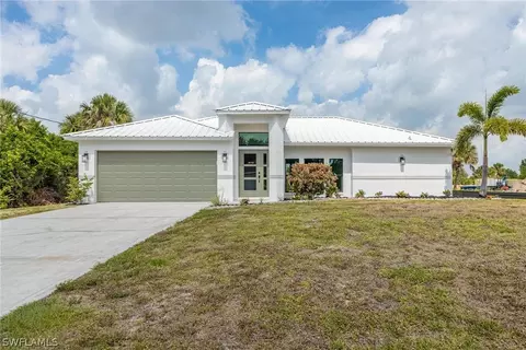 6149 Hershey Ave, Fort Myers, FL 33905