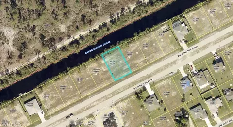 321 Wilmington Pkwy, Cape Coral, FL 33993
