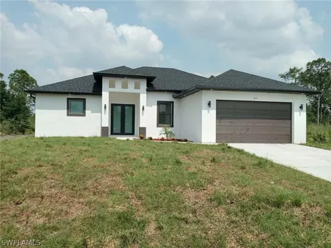 814 5th Ave, Lehigh Acres, FL 33972