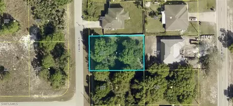 433 Lillon Ave S, Lehigh Acres, FL 33974