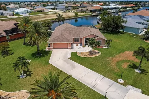 3417 NW 2nd St, Cape Coral, FL 33993