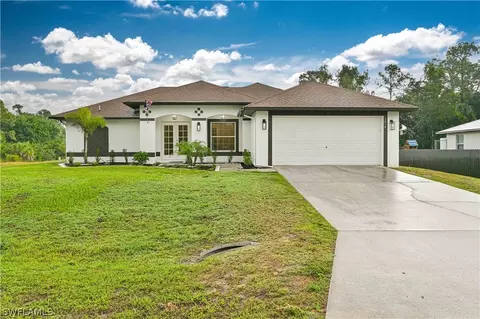3018 20th St W, Lehigh Acres, FL 33971