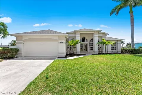 825 NW 37th Ave, Cape Coral, FL 33993