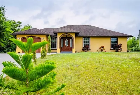 3423 30th St W, Lehigh Acres, FL 33971