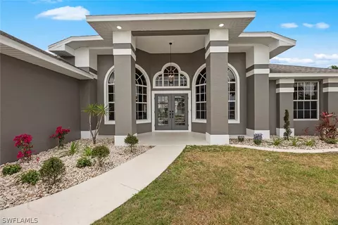 204 SW 47th St, Cape Coral, FL 33914