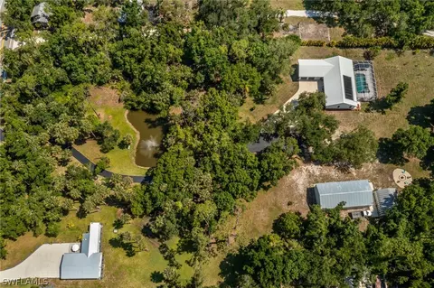 13551357 Barrett Rd, North Fort Myers, FL 33903