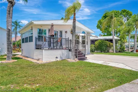 10702 Everglades Kite Cir, Estero, FL 33928 photo 3