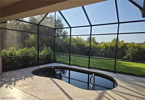 1430 Serrano Cir, Naples, FL 34105 photo 20