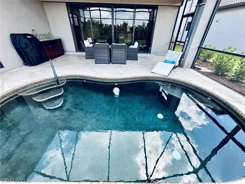 1430 Serrano Cir, Naples, FL 34105 photo 22