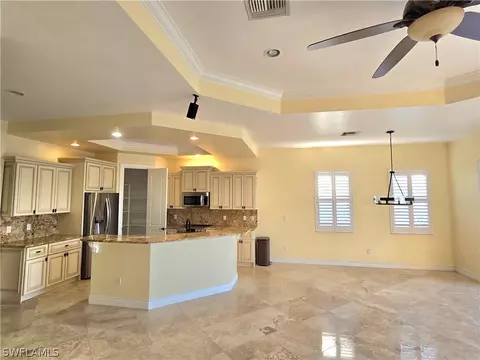 1430 Serrano Cir, Naples, FL 34105 photo 4