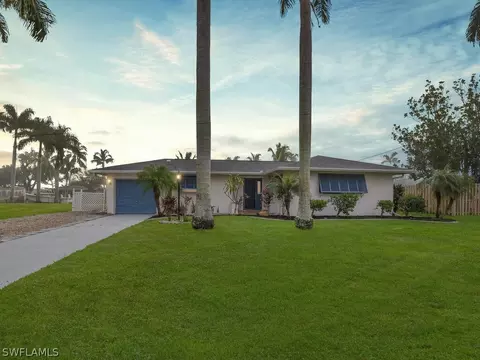 5253 Willow Ct, Cape Coral, FL 33904
