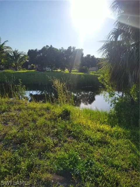 556 Empire Ave S, Lehigh Acres, FL 33974