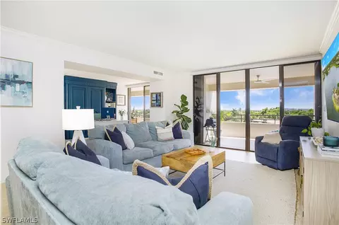 5260 S Landings Dr #604, Fort Myers, FL 33919