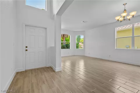 20546 Torre Del Lago St, Estero, FL 33928 photo 5