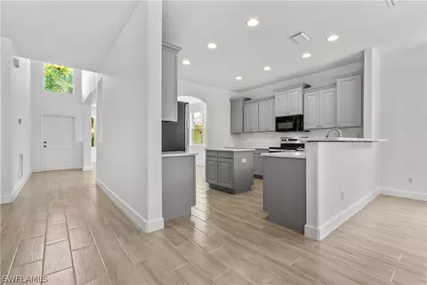 20546 Torre Del Lago St, Estero, FL 33928 photo 16