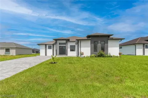 920 NE 14th Ave, Cape Coral, FL 33909