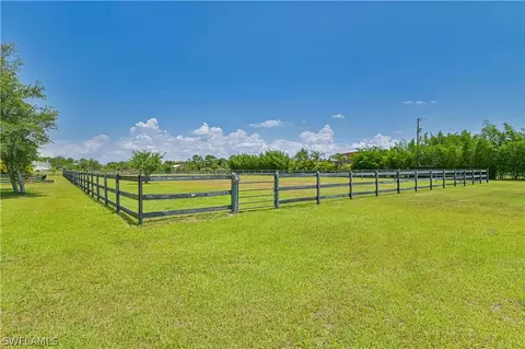 21301 Carter Rd, Estero, FL 33928 photo 5