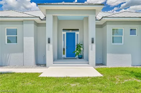21301 Carter Rd, Estero, FL 33928 photo 2
