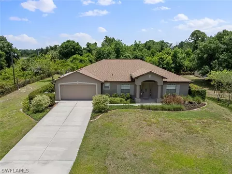 1516 Dixie Ave, Lehigh Acres, FL 33972