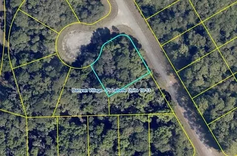 101 Flemish Ct, Labelle, FL 33935