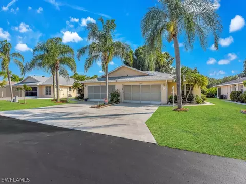 448 Bethany Village Cir, Lehigh Acres, FL 33936