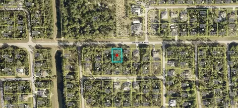 912 Sentinela Blvd, Lehigh Acres, FL 33974