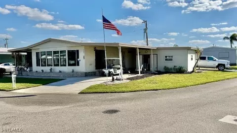 5502 Harbor Ln, North Fort Myers, FL 33917