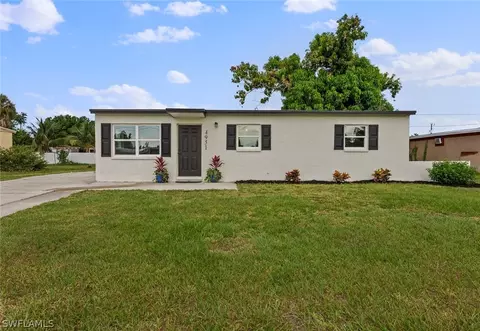 4951 Orange Grove Blvd, North Fort Myers, FL 33903