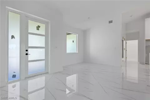 9016 S Largo Ct, Labelle, FL 33935 photo 9