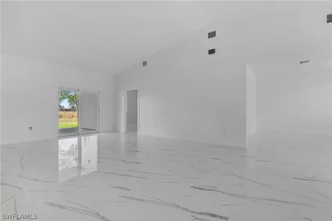 9016 S Largo Ct, Labelle, FL 33935 photo 17