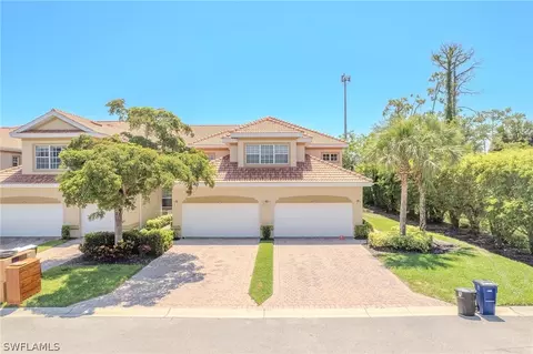 5571 Berkshire Dr #104, Fort Myers, FL 33912